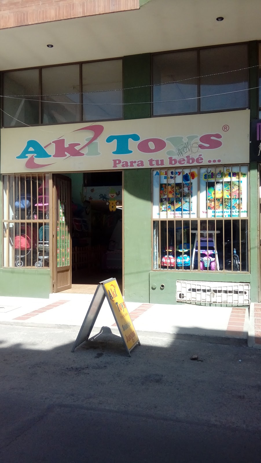Aki Toys