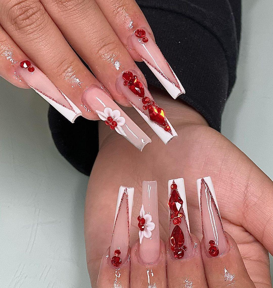 Red Roses Valentine Nail Designs