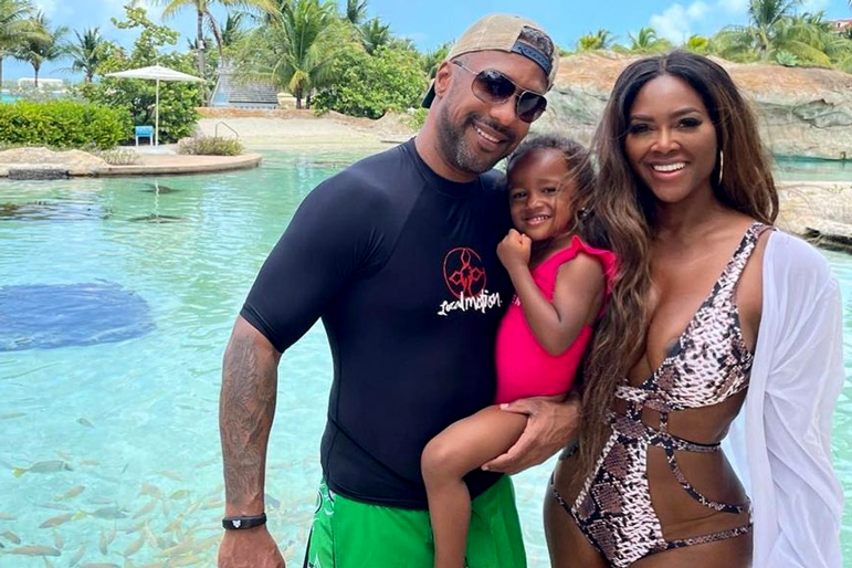 The family enjoyed their vacation in the Bahamas after the split. - Bravo TV - marc daly net worth