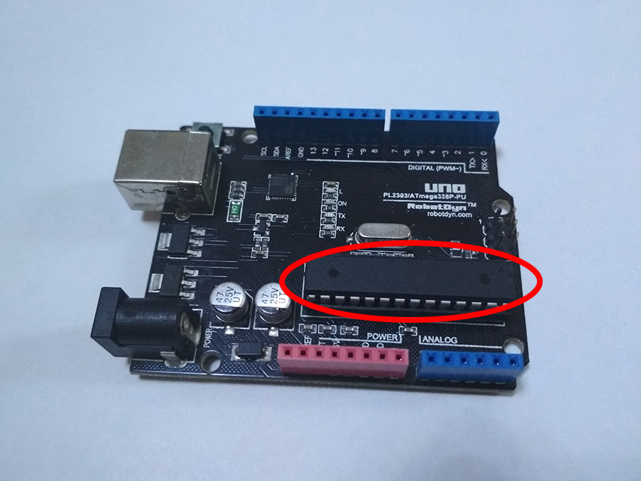 Arduino UNO