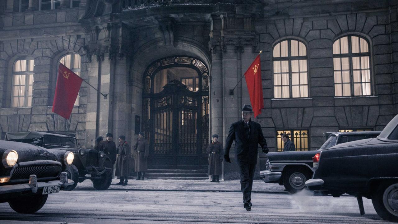 http://www.telegraph.co.uk/content/dam/film/Bridge%20of%20Spies/bridgeofspies2-xlarge.jpg