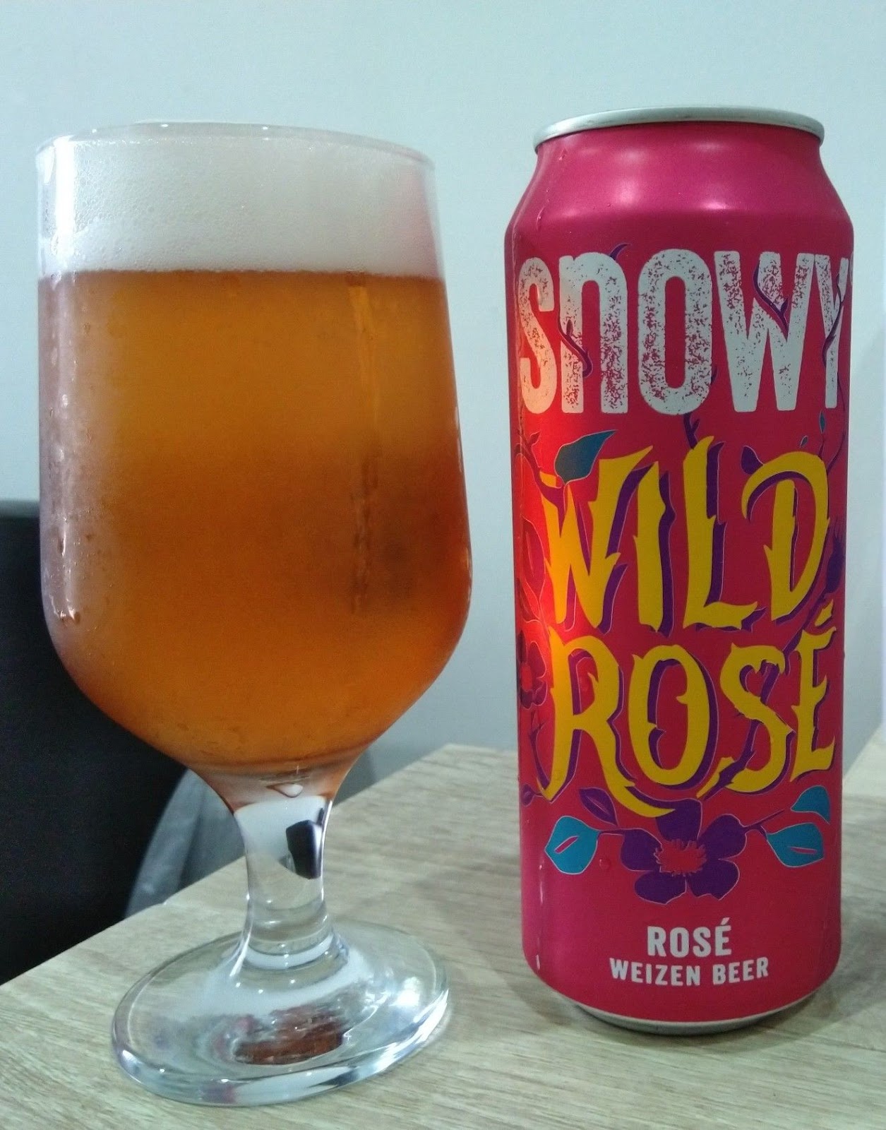 Snowy Wild Rose' เบียร์หมีหัวใจสีชมพู 2 -https://hoosierbeergeek.com/ 