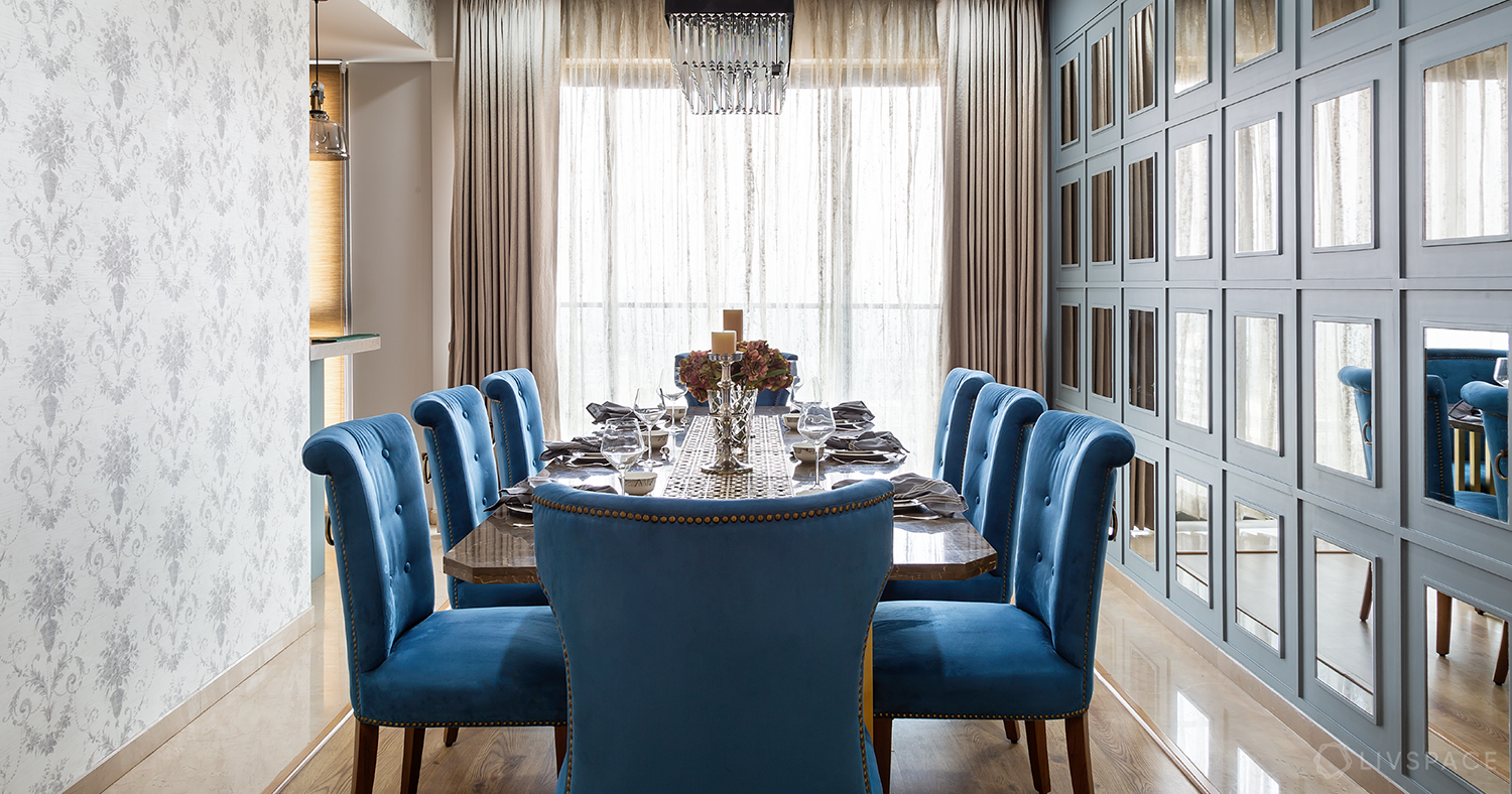 bleu chaise et bois table