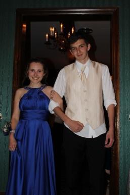 h:\My Pictures\Prom Court\IMG_6688.JPG