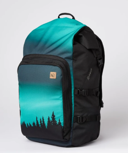 The Tentree Mobius 35L sustainable day pack.