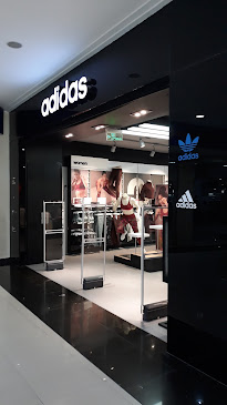 adidas Store Cuenca