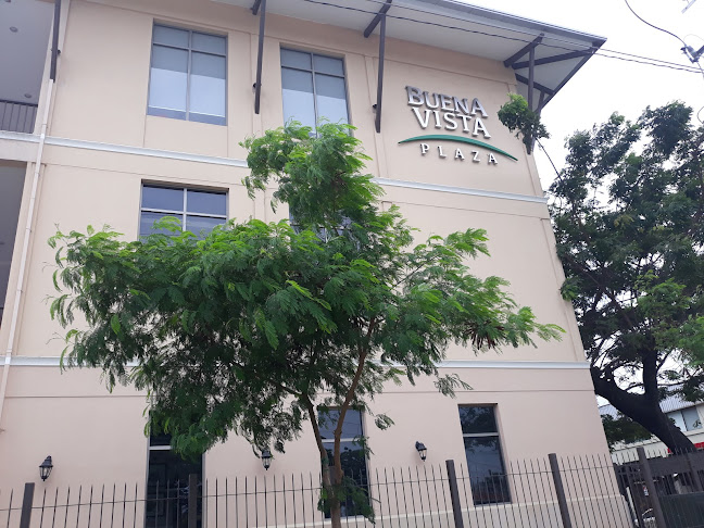 Av. Samborondon y, Av. Río Vinces
