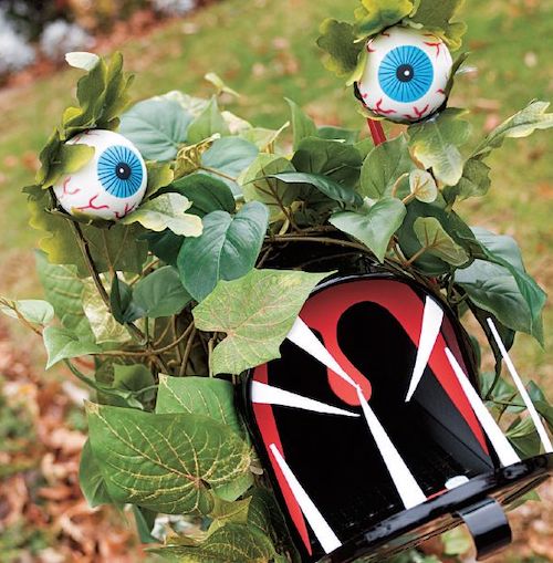 mailbox goblin Halloween diy outdoor decoration
