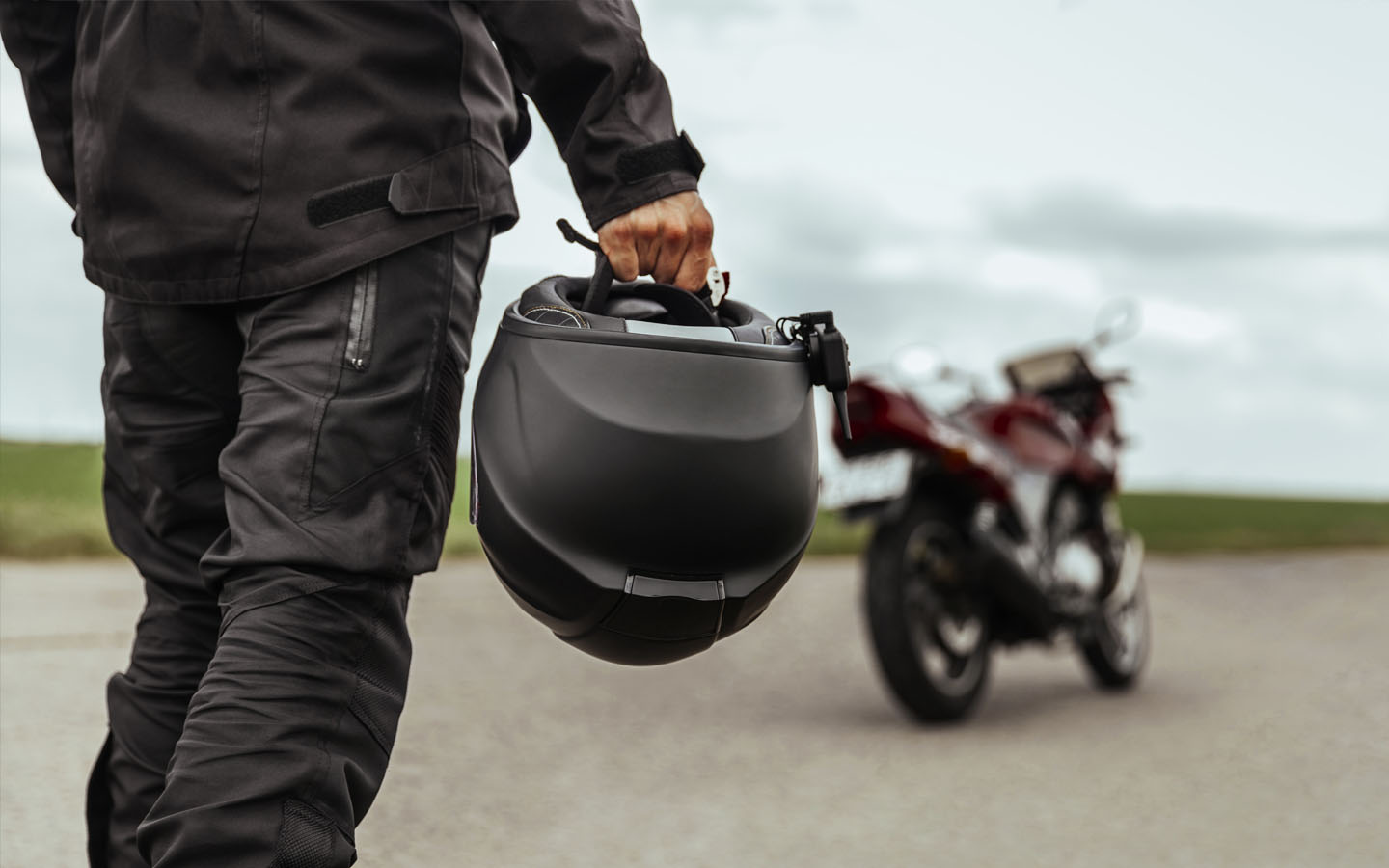 motorcycle trip checklist (helmet)