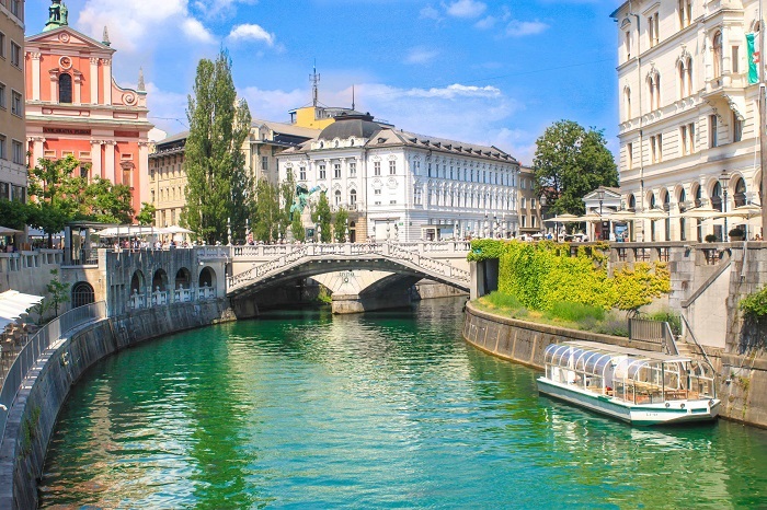 Dịch vụ làm visa Slovénia - Du lịch Slovénia