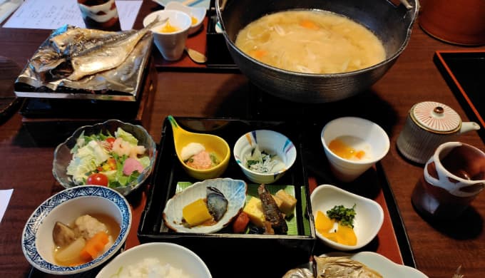 箱根小涌谷温泉「水の音」：土鍋のお味噌汁