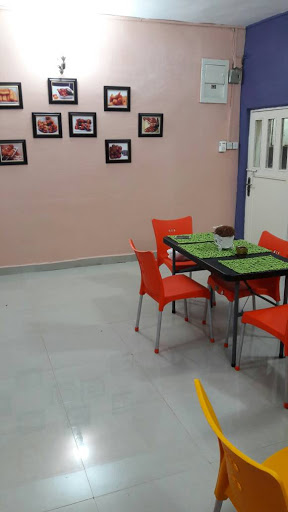 Kitchen Pastries, 1 A Chime Avenue, Otigba Round About, New Haven, New Haven, Enugu, Nigeria, Coffee Shop, state Enugu