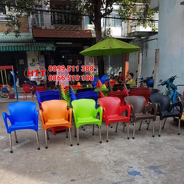 Bàn ghế nhựa cafe thanh lý tại Hà Nội