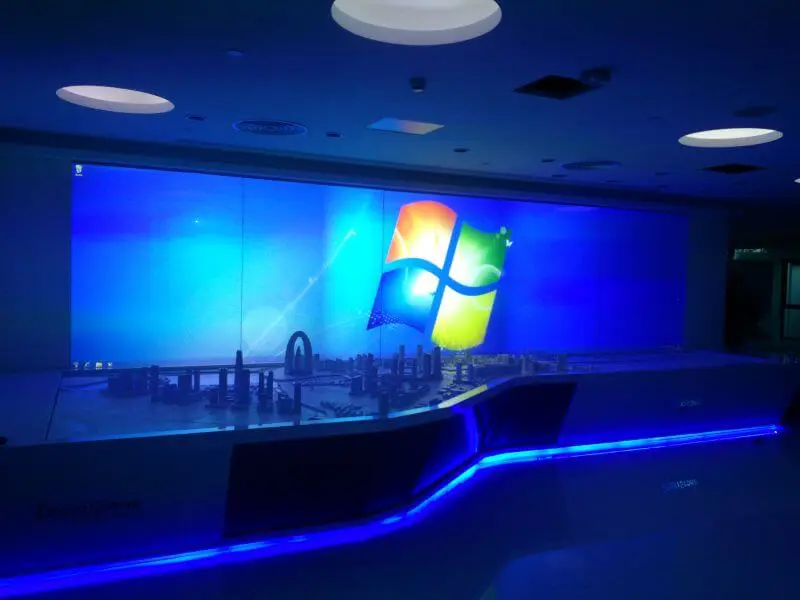 Smart glass can double as a projection screen and whiteboard. Source: EB Glass