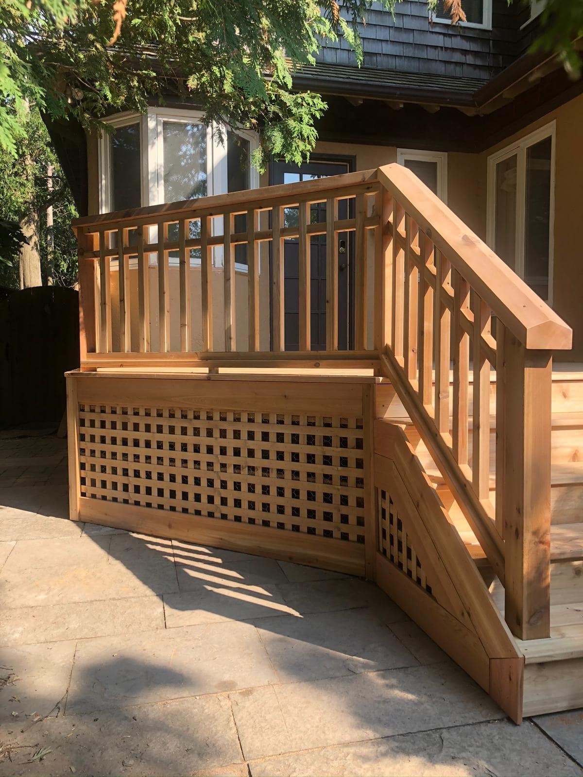 Cedar wood railing with custom balusters