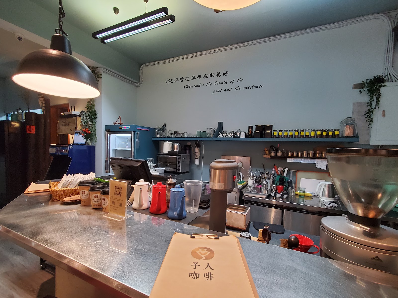 【台北食記】萬隆選擇多樣的職人咖啡館ㅣ予人咖啡 Yuren Cafe