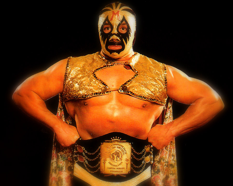 Mil-Mascaras-Stand.jpg