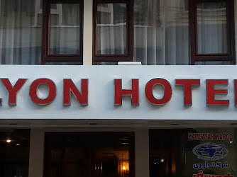 Lyon Hotel