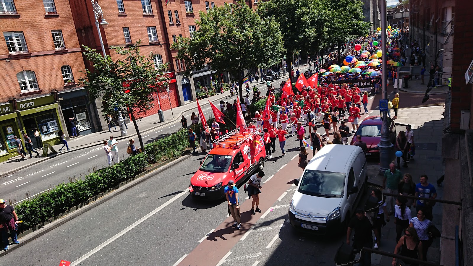 Virgin Media in Dublin Pride 2017