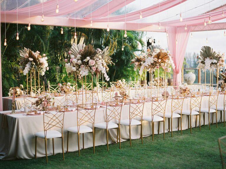 19 Outdoor Wedding Tent Decoration Ideas We Love