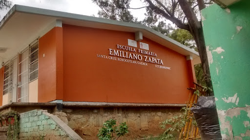Escuela Primaria Emiliano Zapata en Santa Cruz Xoxocotlán