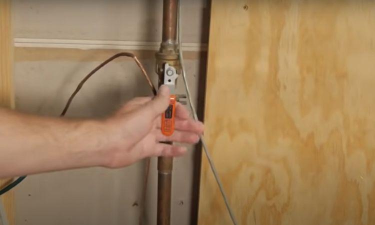  turn the valve lever counterclockwise to open it