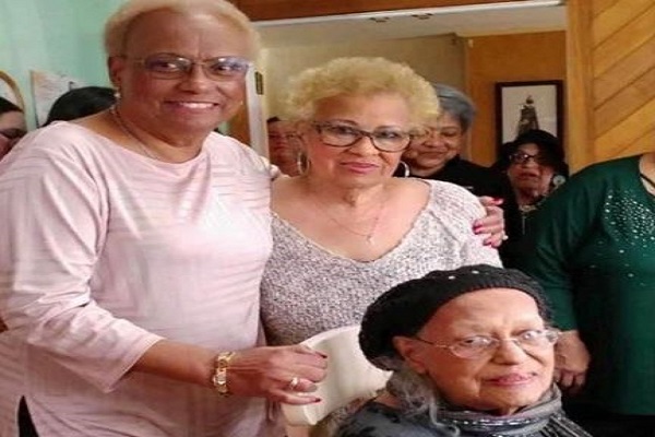 Tracie Thoms wished her mother and grandmother on Happy Mother's Day
