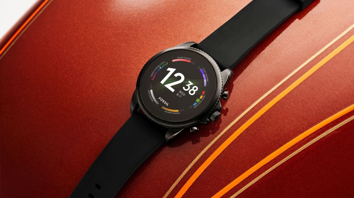 This image shows the Fossil Gen 6 Smartwatch.