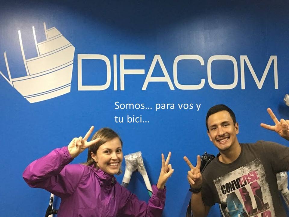 Difacom es la iniciativa creada por Mariana Brenes y Greivin Fallas, está ubicada en el Centro de Incubación de Empresas del TEC. (Foto: Difacom)