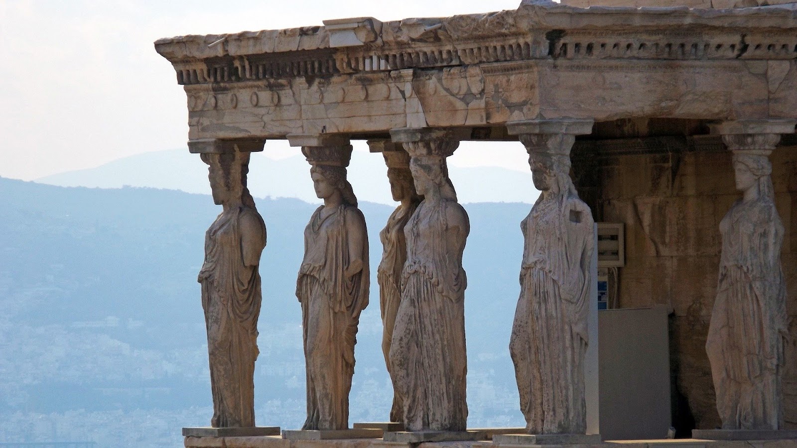 Туры в Грецию официально открыты для туристов из Украины с 14 мая