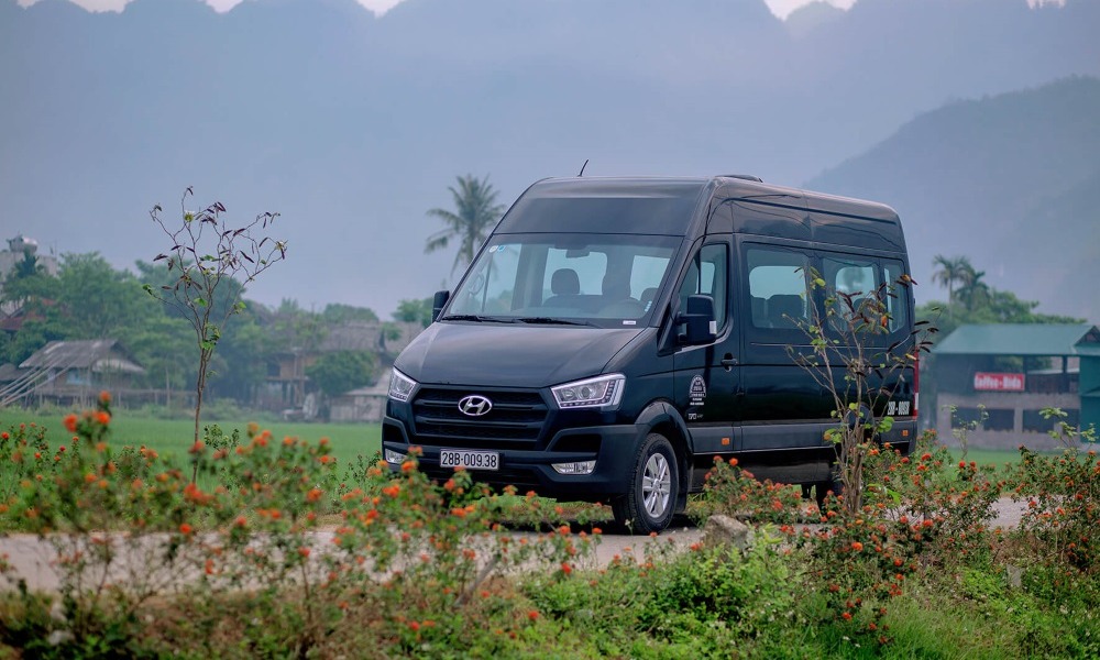 Xe Thai Travel Bus đi Ninh Bình