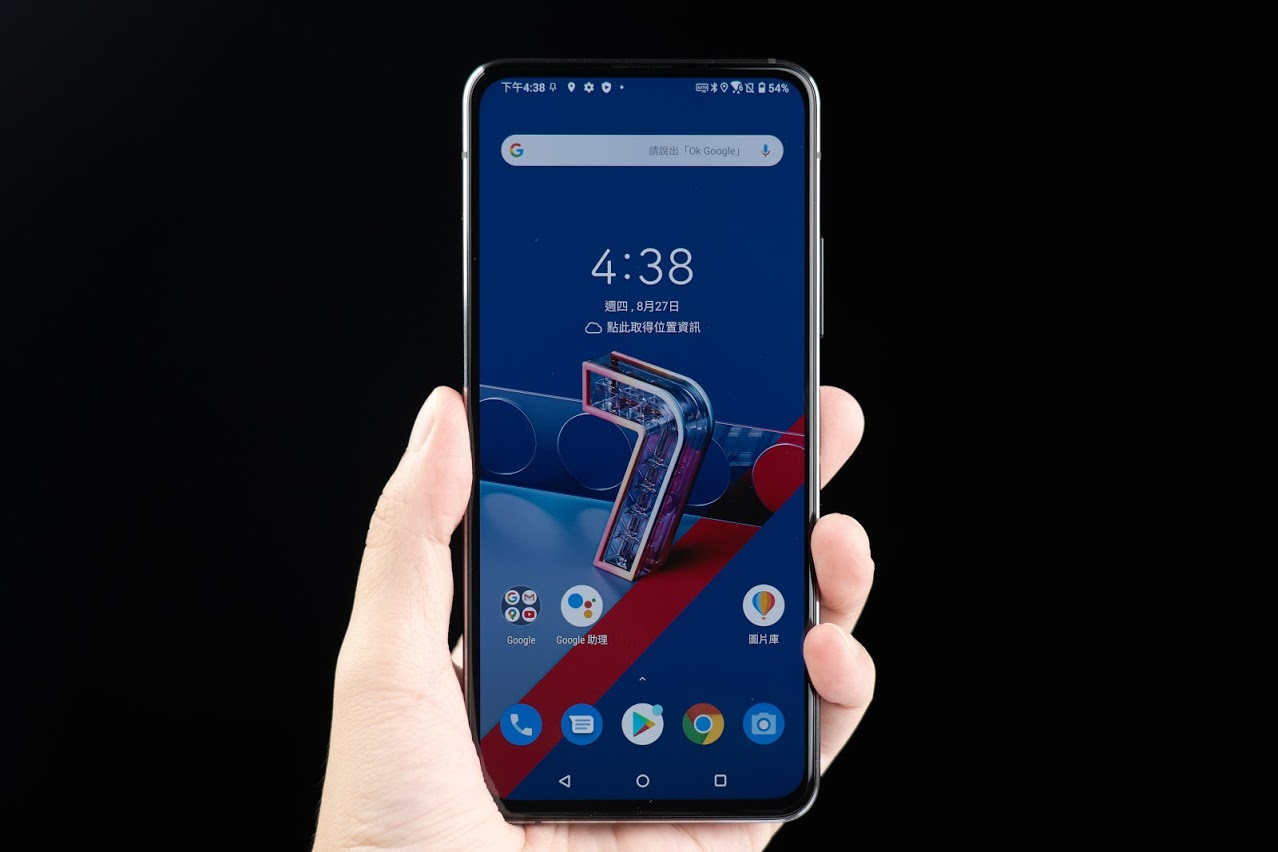 ASUS ZenFone 7 Pro & ZenFone 7 開箱評測｜華碩 ZenFone 系列、旋轉鏡頭、5G 手機、ZF7 & ZF7 Pro Ping 值測試、鏡頭拍照｜科技狗 - 2020 手機推薦, 2TB 擴充, 2TB 記憶卡擴充, 5G 手機, 5G 頻譜, AMOLED, ASUS, ASUS ZenFone 7, ASUS ZenFone 7 Pro, FHD, FHD+ 解析度, HDR10, LED 提示燈, LPDDR5, PD 3.0, Ping 值測試, QC4.0, UFS3.1, Wi-Fi 6, ZenFone 7, ZenFone 7 Pro, ZF7, ZF7 Pro, 三星面板, 上手體驗, 主機保固, 側邊指紋辨識, 八核心, 台灣 5G 頻段, 手機開箱, 拍照技巧, 旋轉鏡頭, 旗艦手機, 智慧按鍵, 爆 Ping, 獨立三卡槽, 科技狗, 翻轉鏡頭, 臉部辨識, 華碩, 華碩 ZenFone, 華碩旗艦機, 評測, 鏡頭控制, 鏡頭規格, 開箱, 雙頻段 WiFi, 體驗, 高通 aptX, 高通 Audio CODEC, 高通 S865+ - 科技狗 3C DOG