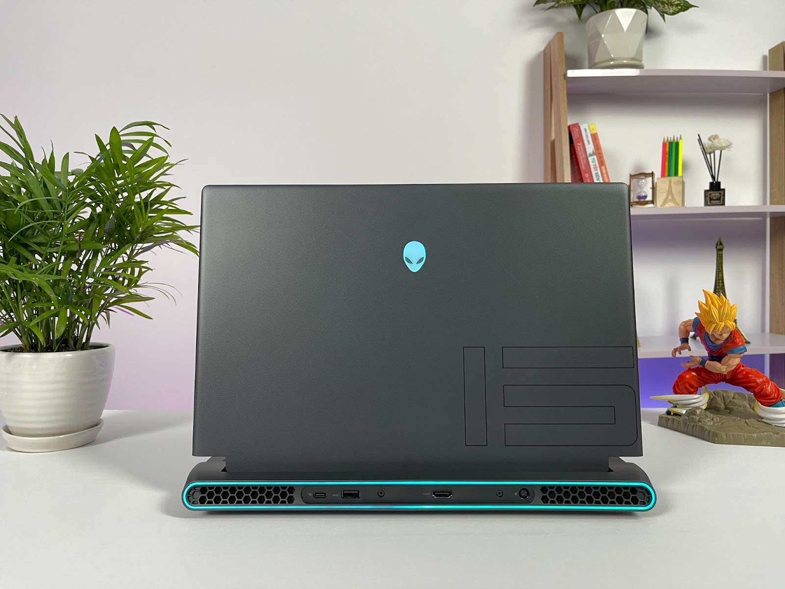 Dell-Alienware-M15-R7-Laptopkhanhtran-1