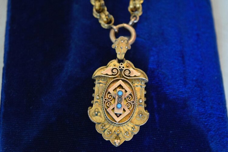 Halina from Florida has been looking for answers on this piece for nearly 70 years.