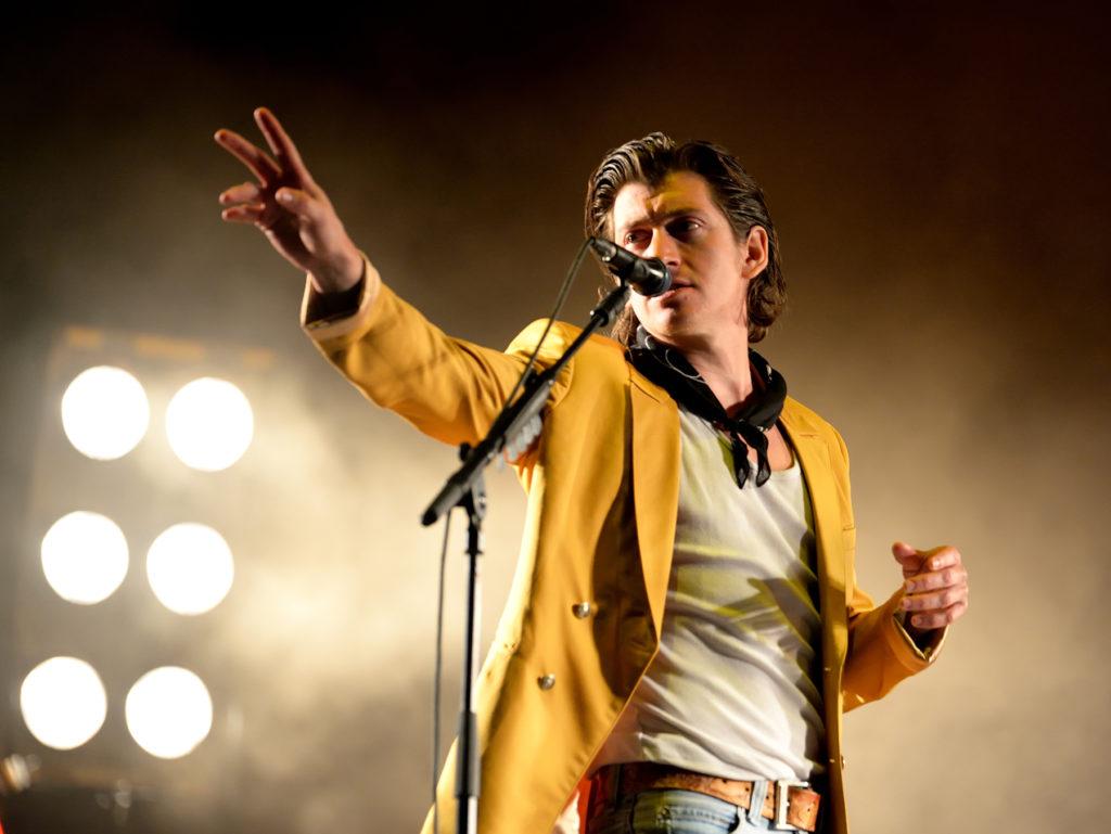 La historia de Alex Turner, el más grande fan de The Strokes | Garaje del  Rock