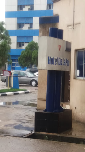Hotel De La Paix, 60 Ekenna Avenue, By No. 38 Brass Street, Aba, Aba, Abia, Nigeria, Golf Club, state Abia