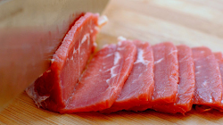 Thịt đỏ là gì? Một số tác hại của việc ăn nhiều thịt đỏ?