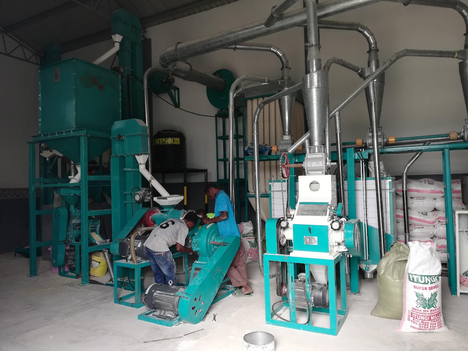 10T maize mill running in Tanzania (3)