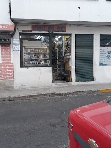 Opiniones de Instelec en Quito - Tienda de electrodomésticos