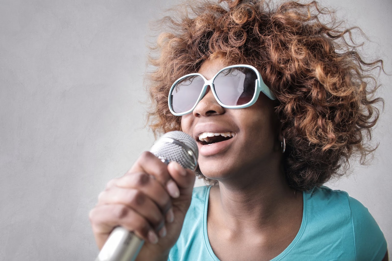 10 Tips To Help You Enjoy Karaoke