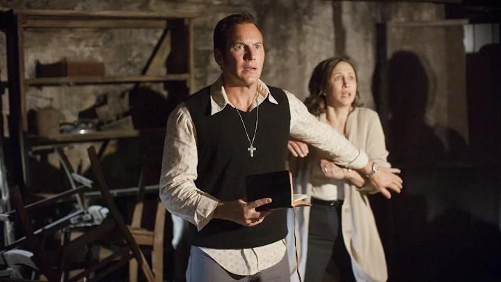 2. THE CONJURING 02