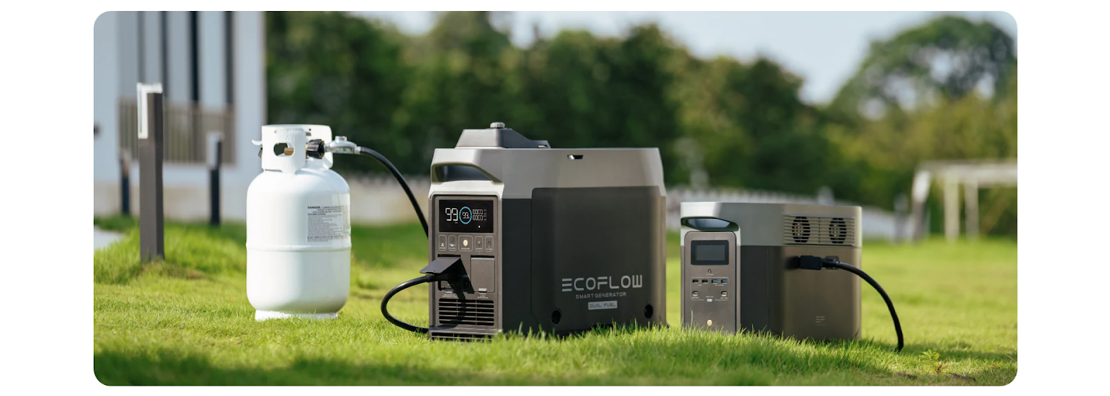 EcoFlow Smart Generator (Dual Fuel) connected to a propane bottle, with an EcoFlow DELTA 2 in tandem.