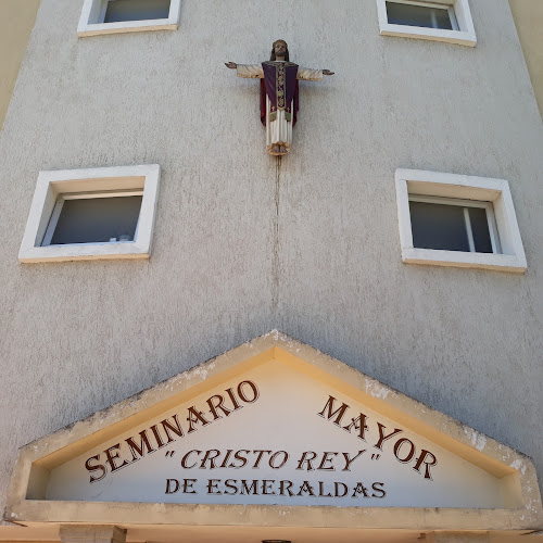 Opiniones de Seminario Mayor "CRISTO REY" De Esmeraldas en Quito - Iglesia