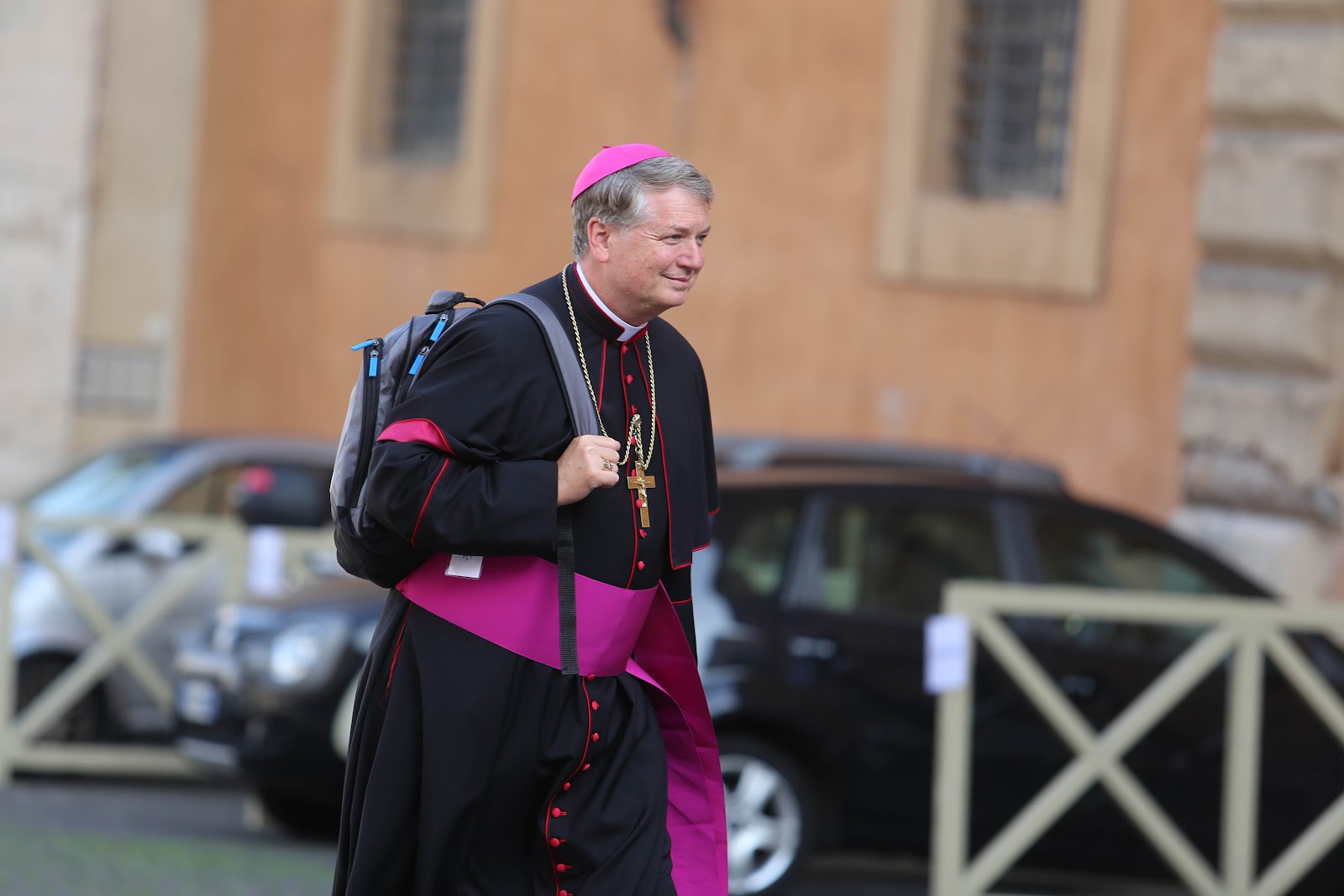 Thượng Hội đồng 2018 - PHỎNG VẤN: Đức Tổng Giám mục Fisher người Úc: ‘Tôi không hề đoán được đó lại là vấn đề đầu tiên họ quan tâm’