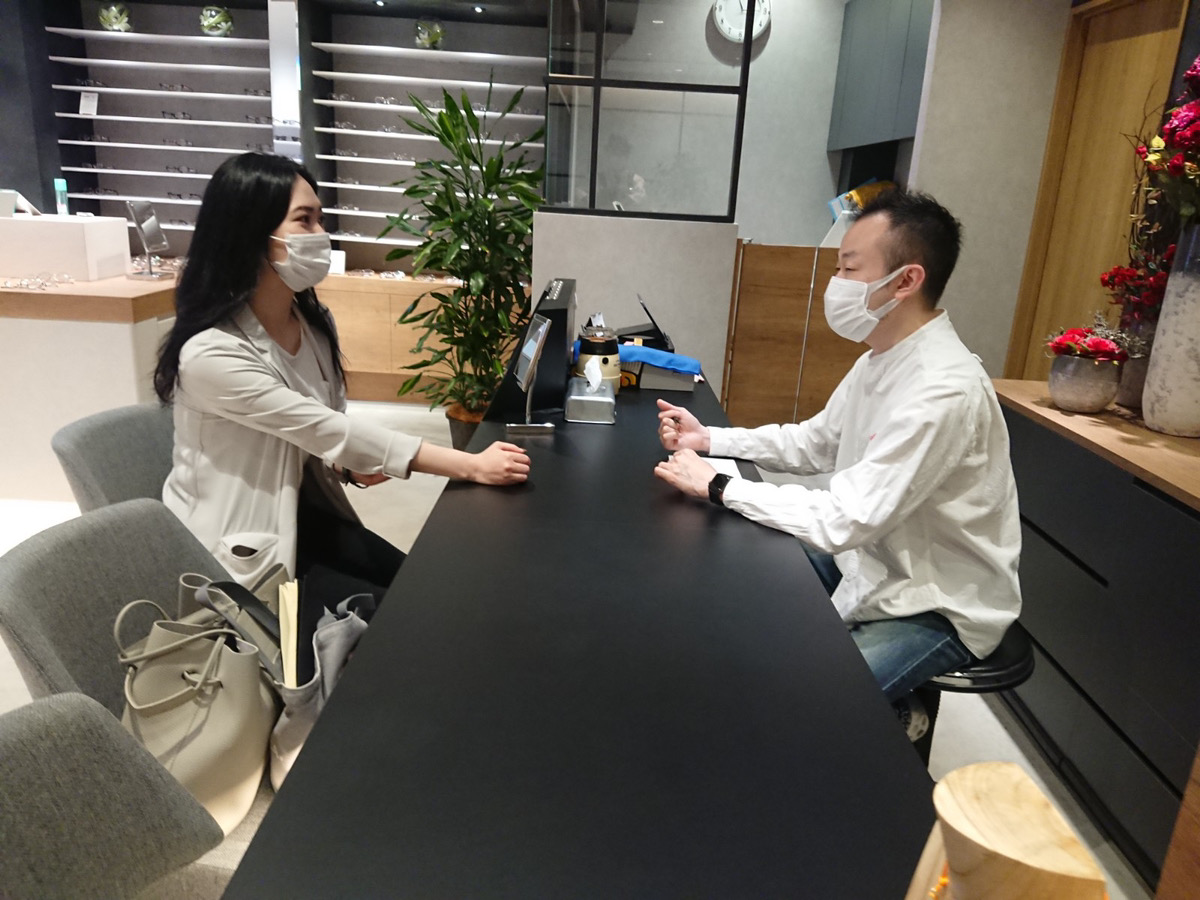 【動画配信者・Vtuber】日本でも数少ない完全予約制メガネ店だから顔バレしません【疲れにくいメガネあります】