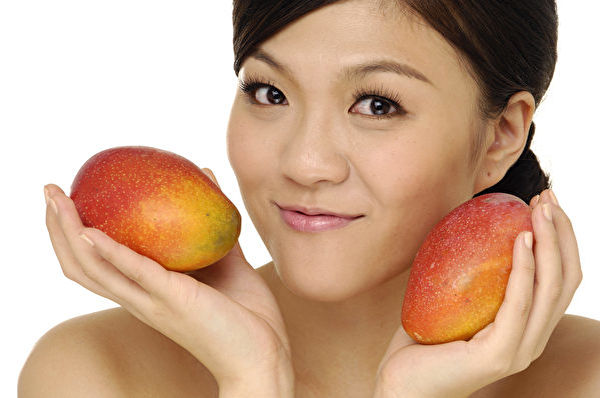 研究：吃適量芒果可減少臉部皺紋