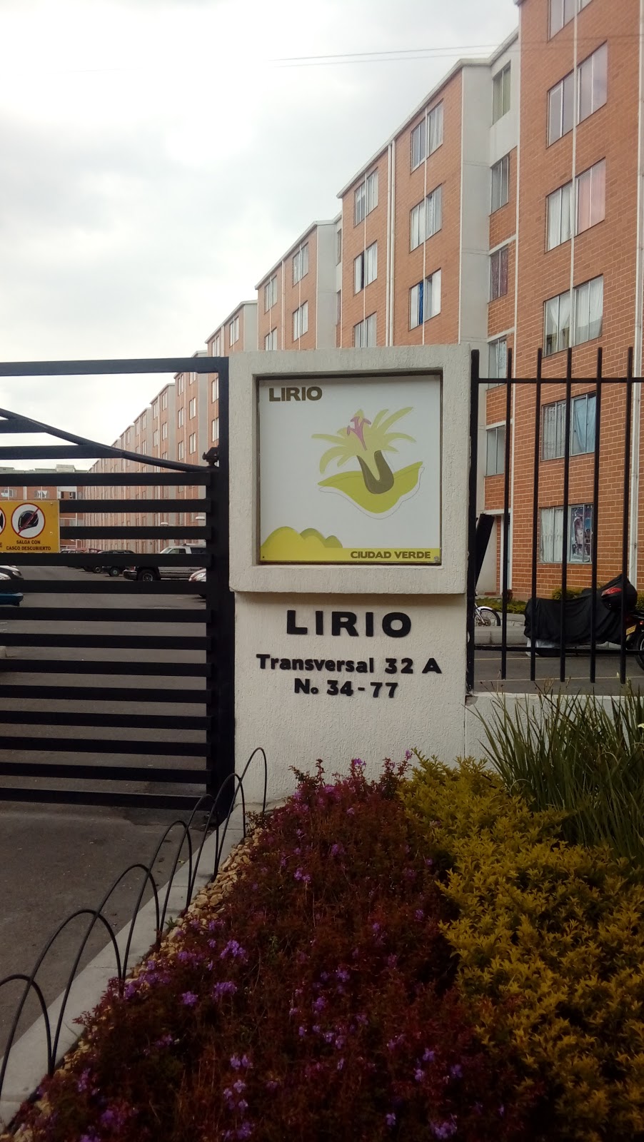 Conjunto Residencial Lirio I