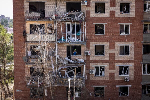 An apartment complex damaged in a Russian strike in May in Sloviansk, Ukraine.