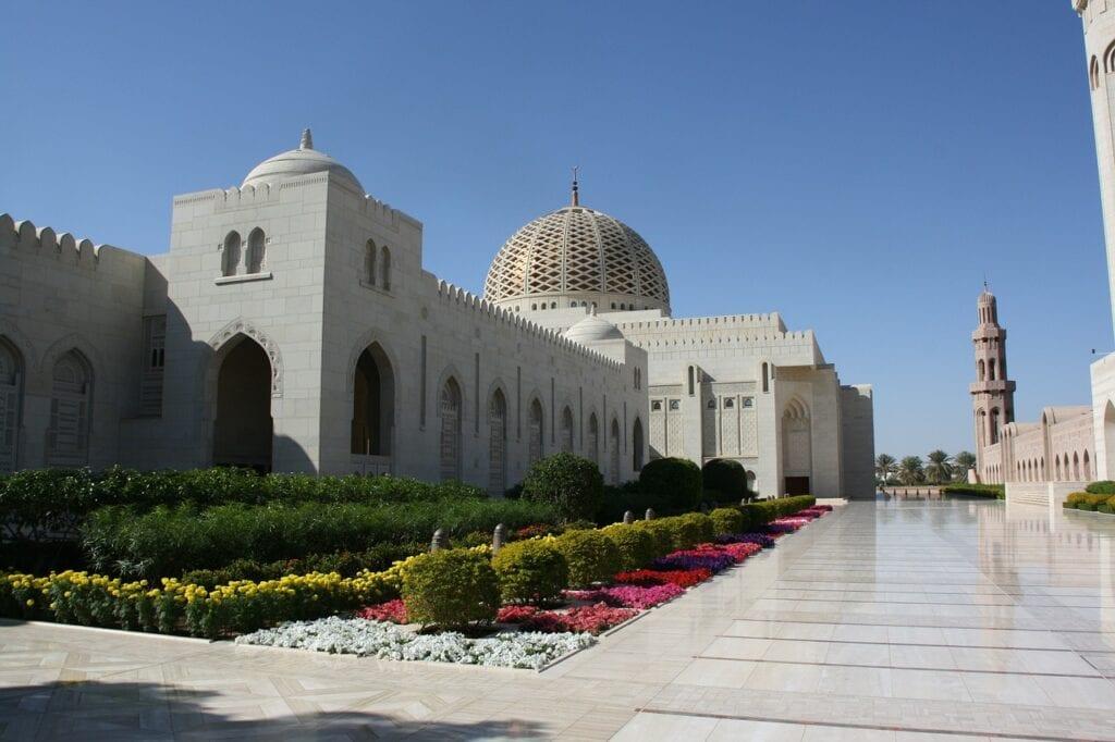 oman is open to tourism with 2 tests and mandatory 7-day quarantine