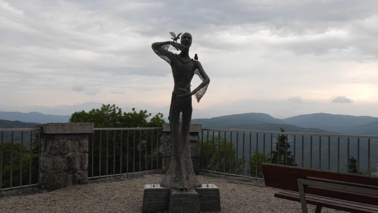 Statue Sveta Gora - Slovenië
